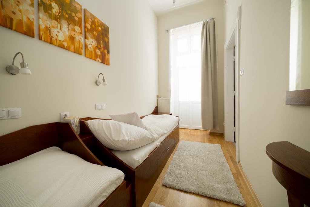 Family Buddha Apartment Budapest Extérieur photo